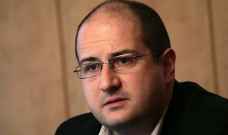 Прошко Прошков: Кризата на дясното е възможност