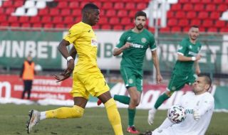 Найджъл Робърта не спира да отказва оферти за себе си от чужбина