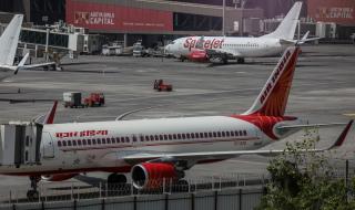 Самолет се върна заради болен от коронавирус пилот