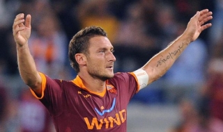 Тоти напуска Рома, отива да играе в САЩ