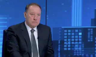 Angel Naydenov: There is no prospect of an imminent end to the war in Iran 