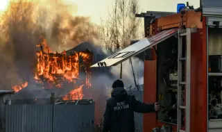 Трагедия в Якутия: Откриха телата на пет човека в горящ дом, трима от загиналите са деца
