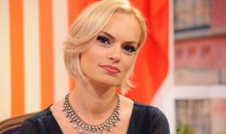 Изнудват Ива Екимова във фейсбук с порноклипове