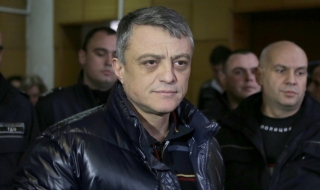 Социолози: С медия можеш да погребеш и партия