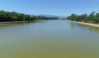 Смъртен случай на Гребната база! Вадят труп от водата