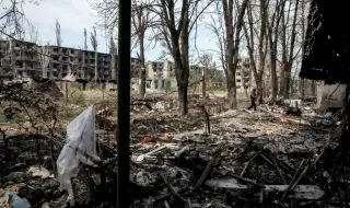 Руски въздушен удар в Донецка област уби двама и рани петима