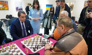 Асен Василев във Враца: Страх ли го е Радев от дебат за доходите и данъците, за Сарафов и прокурорката на Джуджетата?