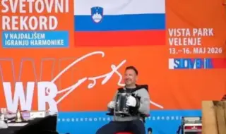 Словенският музикант Роберт Готер счупи световния рекорд за най-дълго непрекъснато свирене на акордеон (ВИДЕО)