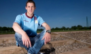 Запалянковците недоволни и от Тонев