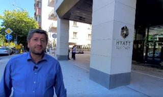 Христо Иванов пред новия хотел "Хаят": Валентин Златев е укрил 1 млрд. лева данъци