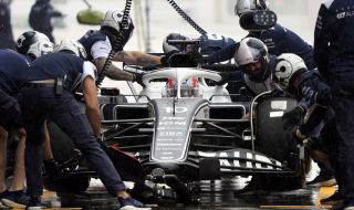 Mercedes над всички във втората тренировка преди Гран При на Япония 