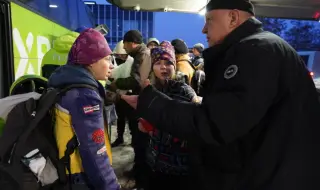 Украинците масово напускат Полша, търсят по-високо заплащане в Западна Европа