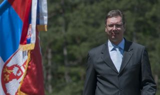 Сръбският президент Александър Вучич разговаря в Белград с Мирослав Лайчак 