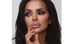 Мария си хвана мускулесто гадже 