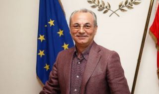 Доган написа предговора към книга за Родопите