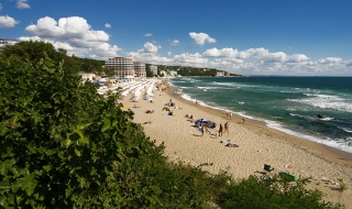 Разделят плажовете в четири групи