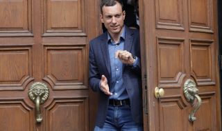 Васил Терзиев: Не бъдете апатични, излезте и гласувайте, важно е. Поправителен няма