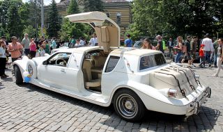 Над 350 невероятни автомобила в центъра на София (СНИМКИ)