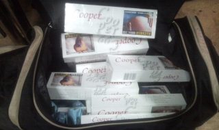 Цигари с китайски надписи задържаха на Дунав мост