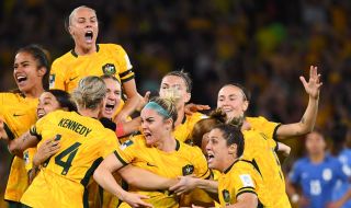След общо 20 дузпи Австралия победи Франция на световното по футбол за жени, ще играе на полуфиналите
