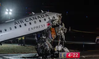 Самолет на "Еър Канада експрес" се сблъска с пожарна кола на летище "Гуардия" в Ню Йорк! Двама пилоти загинаха