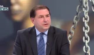 Доц. Борислав Цеков: Решението на КС не слага край на дебата около Сарафов