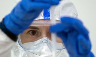 886 нови случая на коронавирус, починаха още 10 заразени