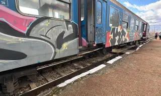 Пътник нападна с ругатни и псувни кондуктор в бързия влак от Видин до Курило