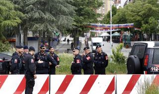 Ситуацията се успокоява! Започна премахването на барикадите в Северно Косово