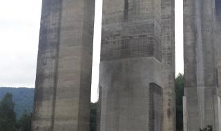 Тече ремонт на виадукт „Коренишки дол“