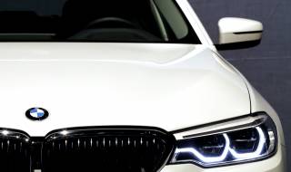 Банди от Перник разфасоват BMW за секунди