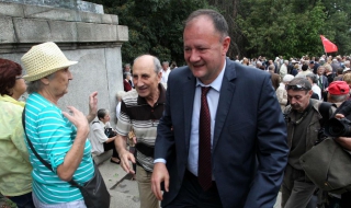 Миков: Кадиев да е жив и здрав!