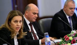 Тристранката заседава извънредно