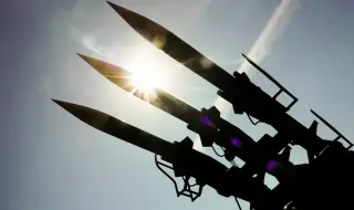 Елисейският дворец: Рискът от разпространение на ядрени оръжия в световен мащаб нараства