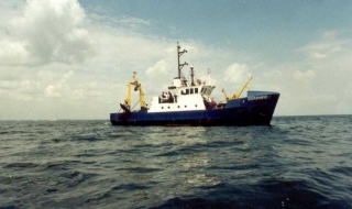 Кораби от ЕС търгуват с Крим въпреки санкциите