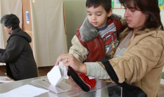 26 939 българи в чужбина гласуваха на референдума