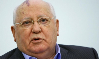 Горбачов се срещна с посланика на САЩ в Русия