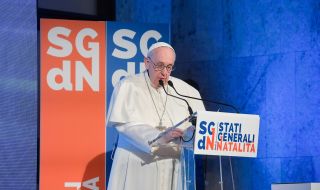Папа Франциск: Италия е изправена пред „демографска зима“