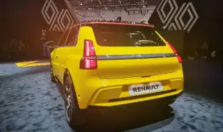 Продажбите на Renault 5 започват с над 50 хиляди поръчки