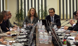 Изненадващо посещение на Орешарски във ВСС