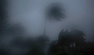 Ураганът „Матю“ в снимки