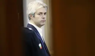 ОИК - Варна заседава по три сигнала срещу кмета Благомир Коцев