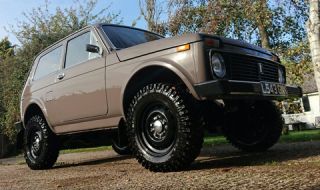 В Англия се продава Niva с необичаен двигател