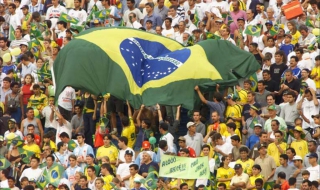 Бразилците си искат Маракана на Мондиал 2014