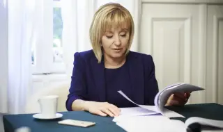 Манолова: Правителството да изтегли законопроекта за ВиК с такса водомер
