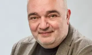 Измет, така ли влизате при малки деца и кърмачета? Измет, така ли арестувате?