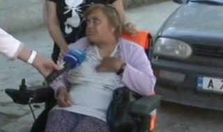 Шофьор нападна жена в инвалидна количка, защото пресичала бавно
