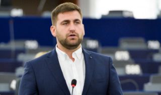 Андрей Новаков: Европа умее да чува проблемите на гражданите си
