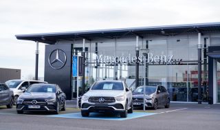 Mercedes продава 25 представителства в цяла Европа