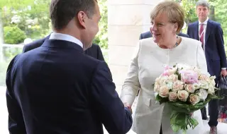 За 1 милиард евро! Правителството на Ангела Меркел се е готвело да обучава руски войски в модерни военни съоръжения